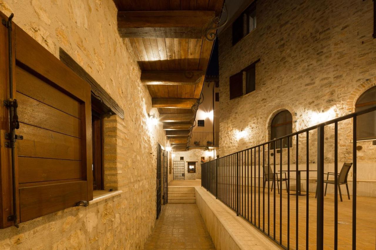 Borgo Incantato Spoleto Pompagnano المظهر الخارجي الصورة